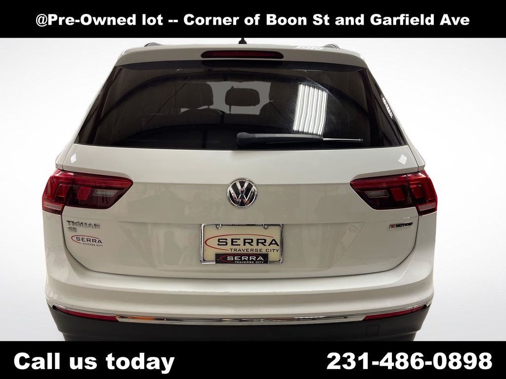 Used 2020 White Volkswagen 2.0T SE image 8