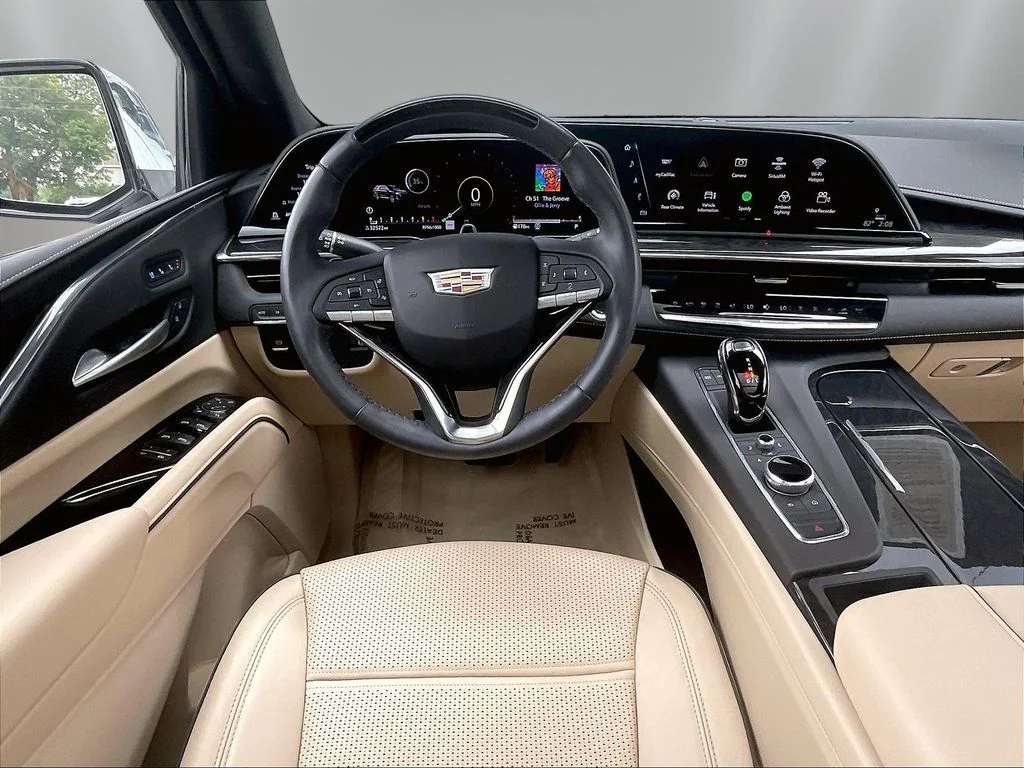 Used 2024 Crystal White Tricoat Cadillac Premium Luxury image 8