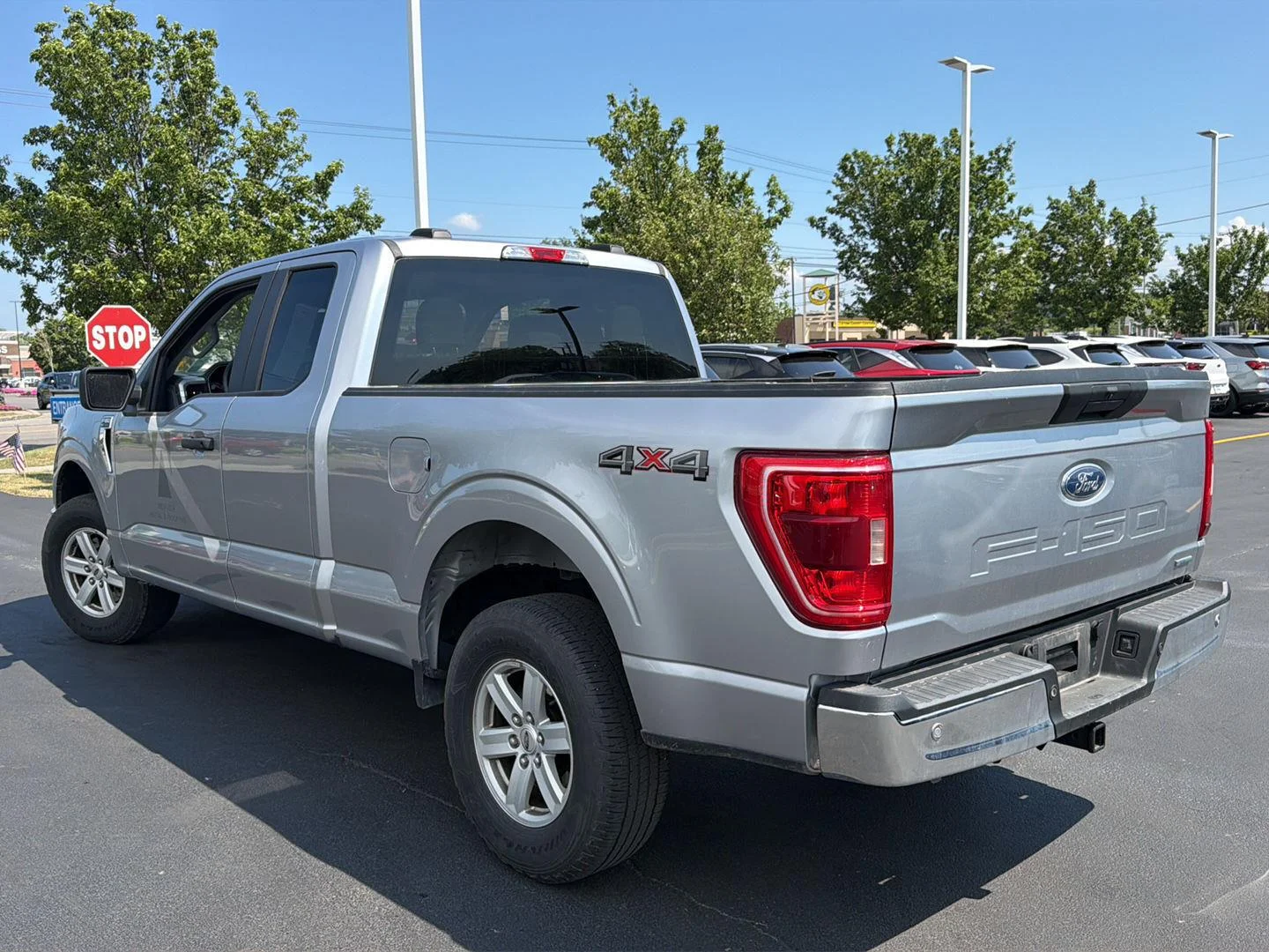Used 2022 Iconic Silver Ford XLT image 5