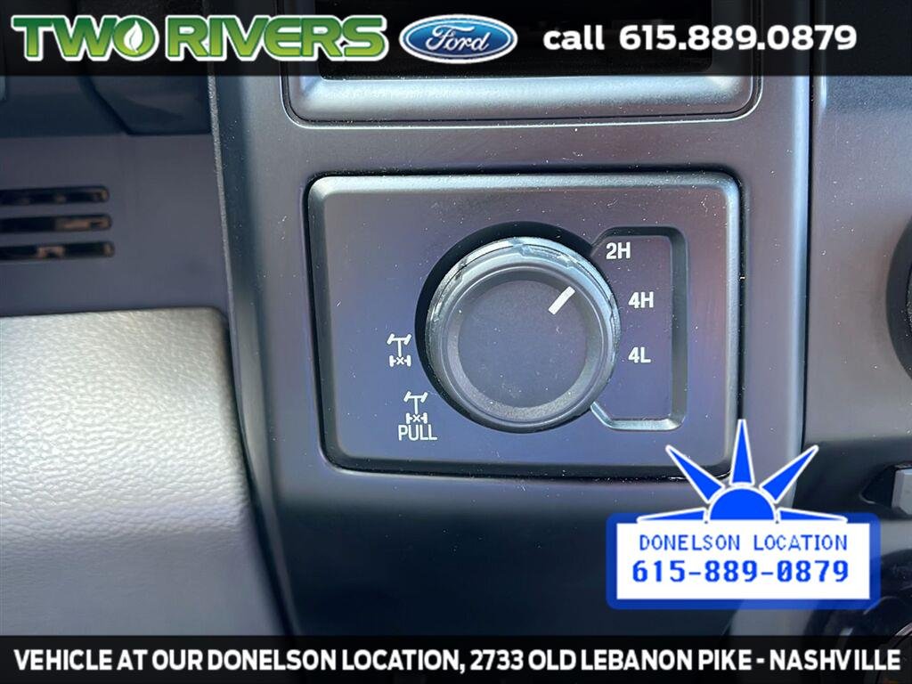 Used 2015 Magnetic Metallic Ford XL image 26