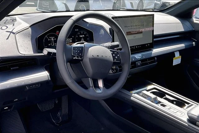 New 2026 Iridium Lexus  image 6