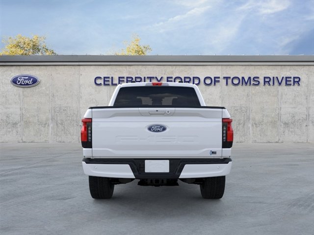 New 2025 Space White Metallic Ford Flash™ image 5