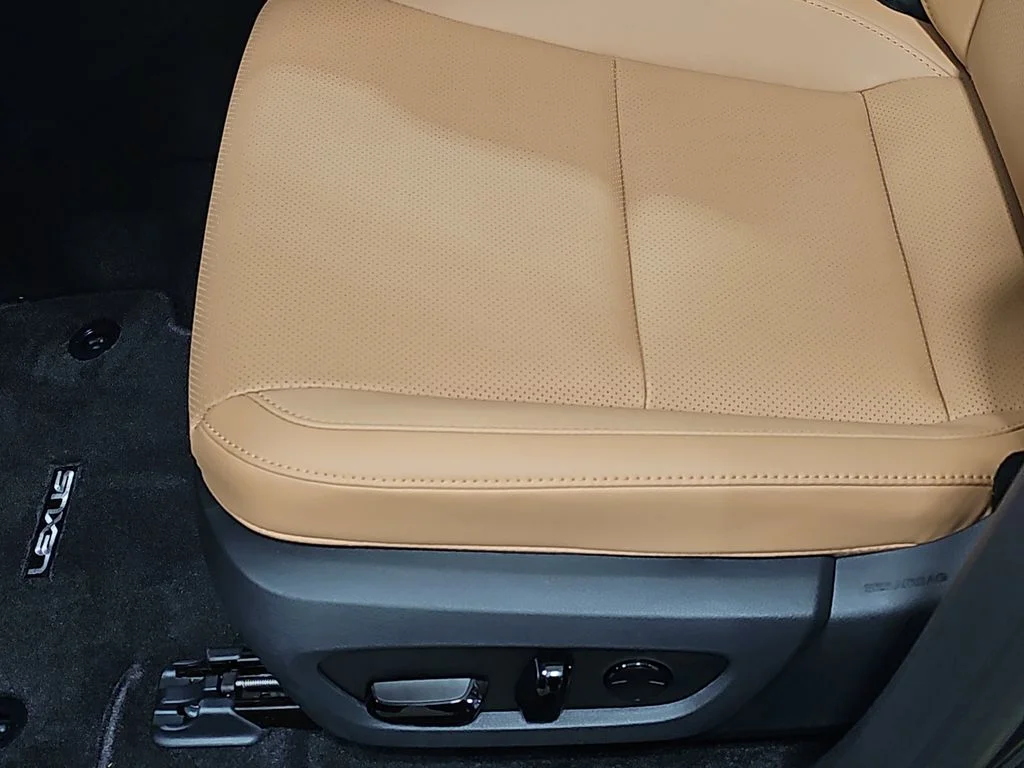New 2026 Cloudburst Gray Lexus PREMIUM image 27