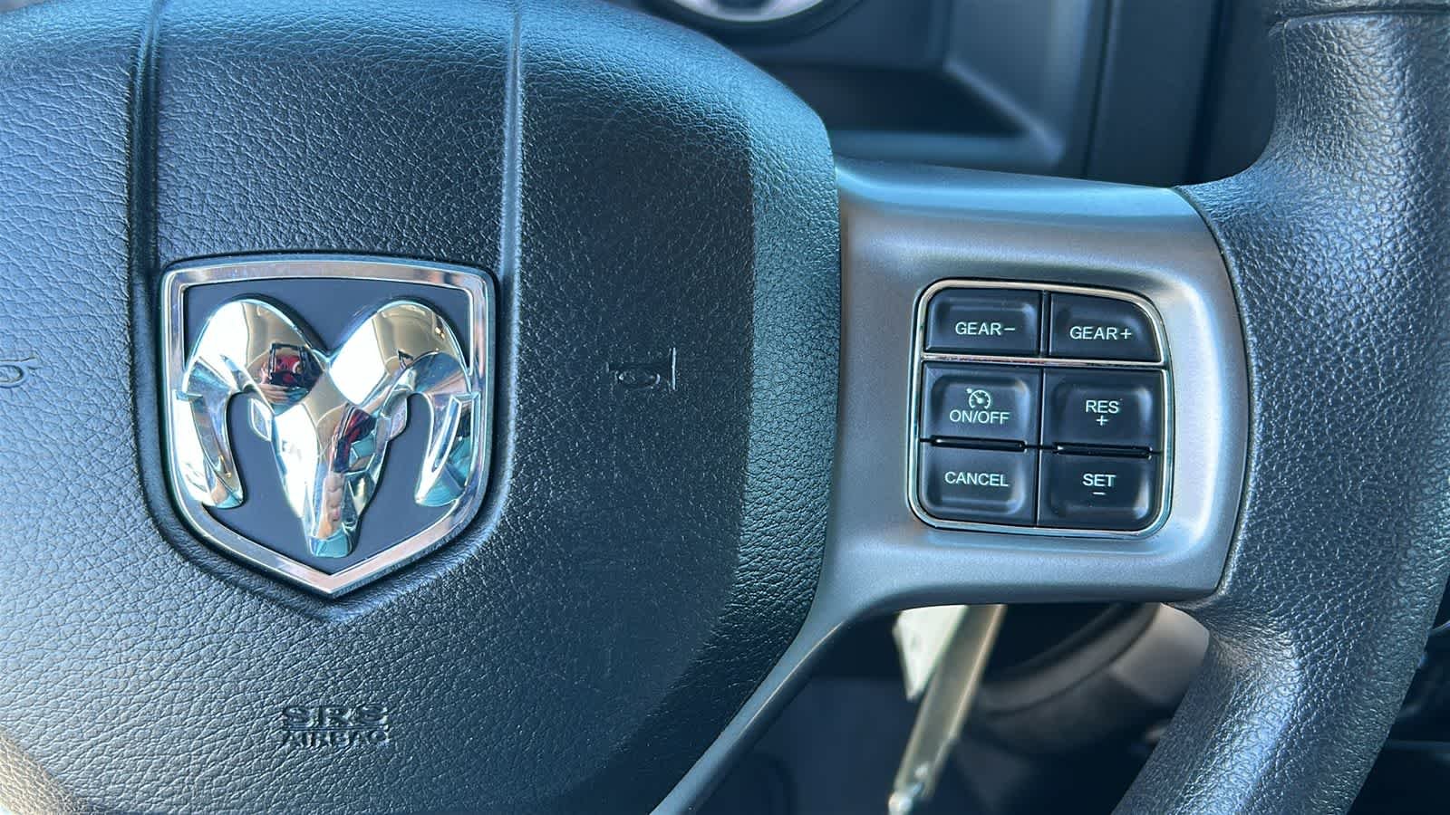 2022 RAM Ram 1500 Classic SLT - Photo 20