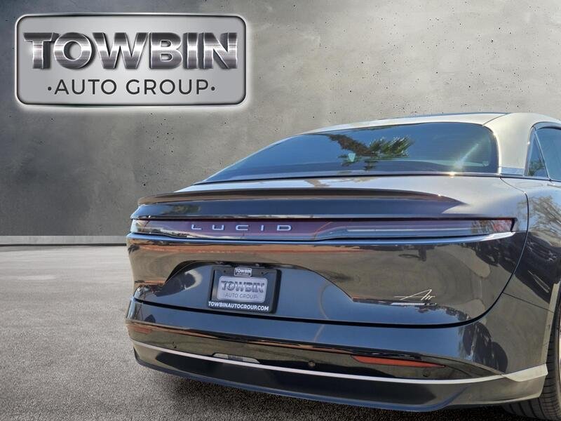 Used 2022  Lucid Grand Touring image 7