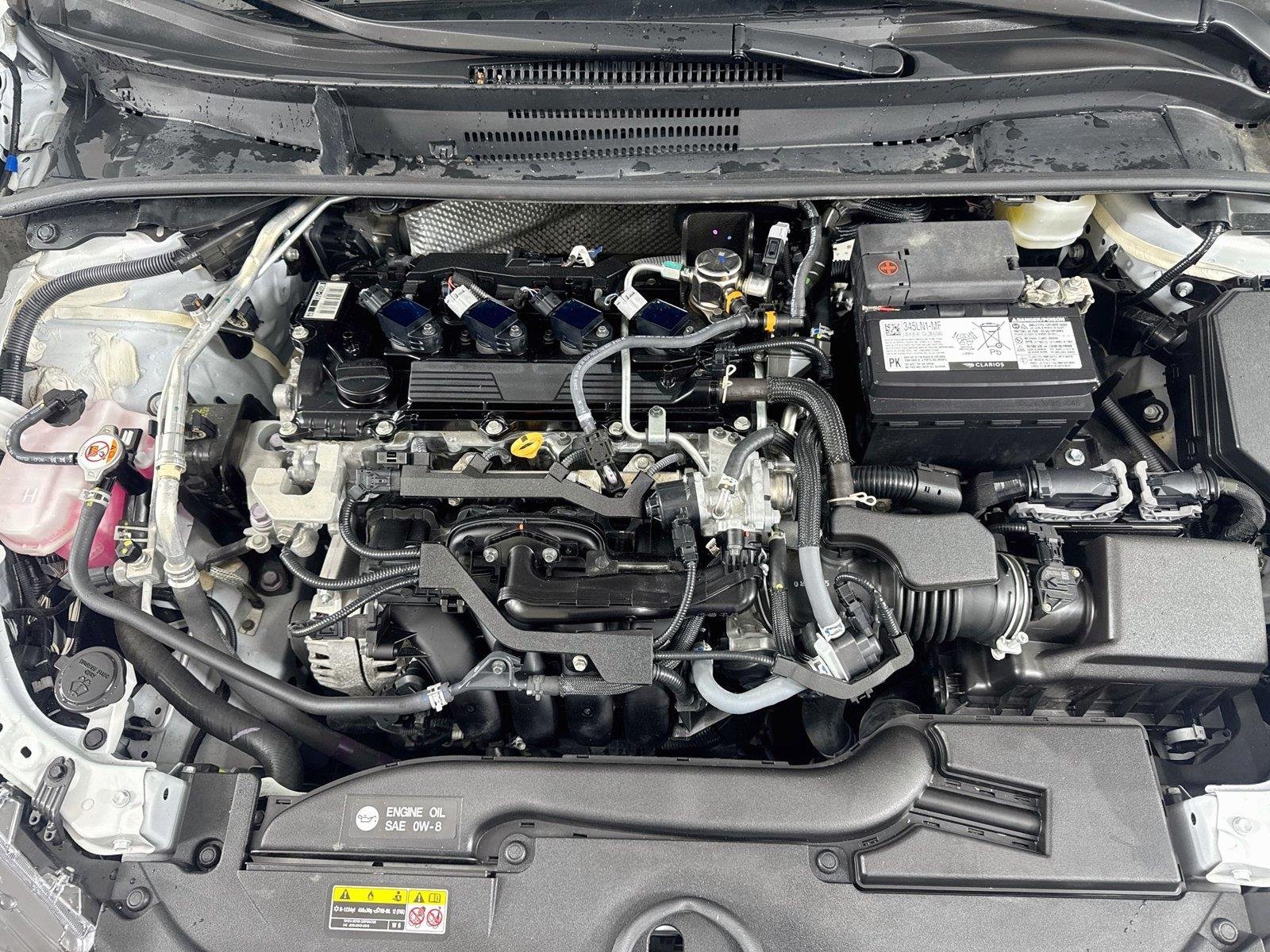 Used 2025 Ice Cap Toyota LE image 27