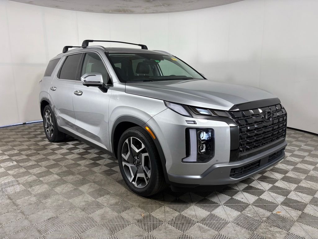 2024 Hyundai Palisade Limited FWD's photo