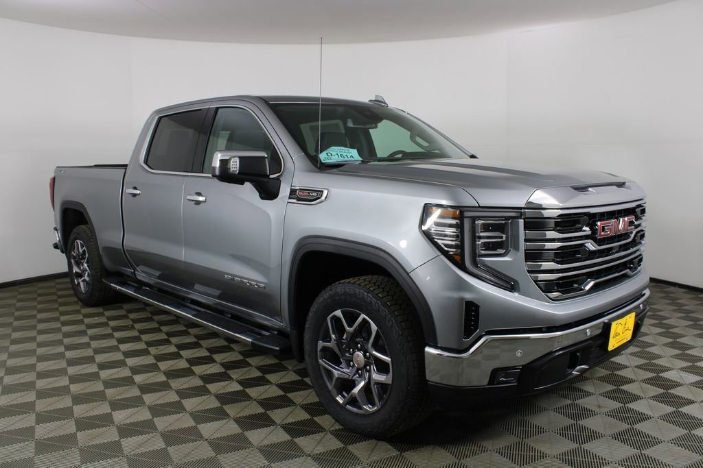 2026 GMC Sierra 1500 SLT Crew Cab 4WD