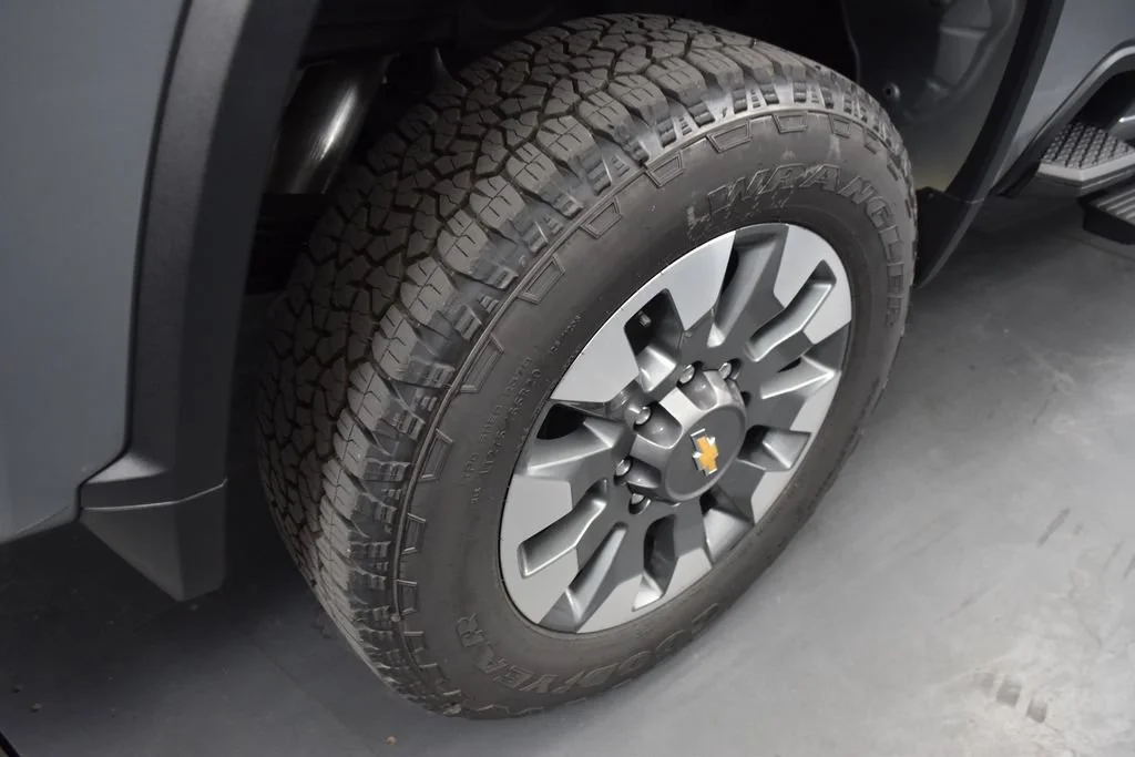 New 2026 Sterling Gray Metallic Chevrolet Custom image 19
