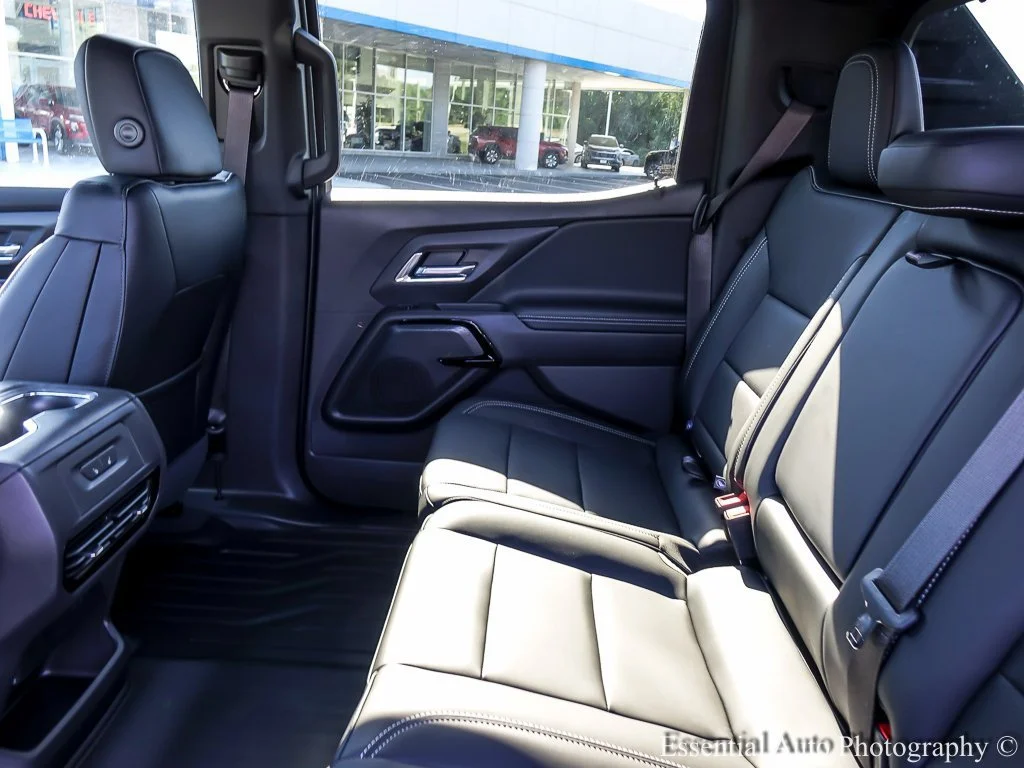 2026 Chevrolet Silverado EV LT - Photo 13
