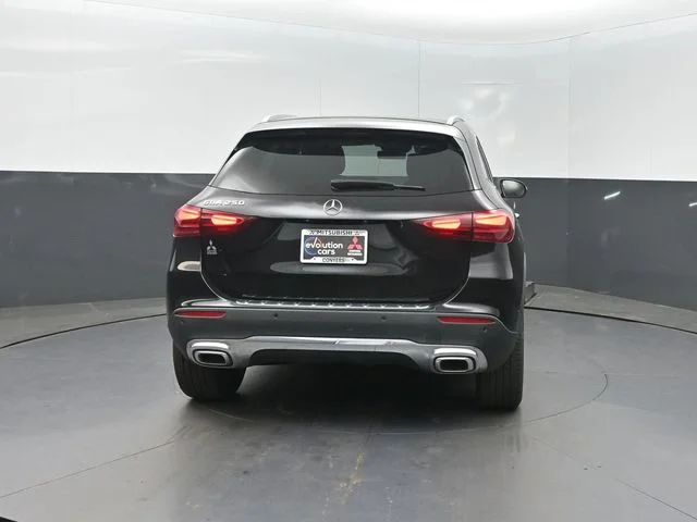 Used 2025 Black Mercedes-Benz GLA 250 image 26