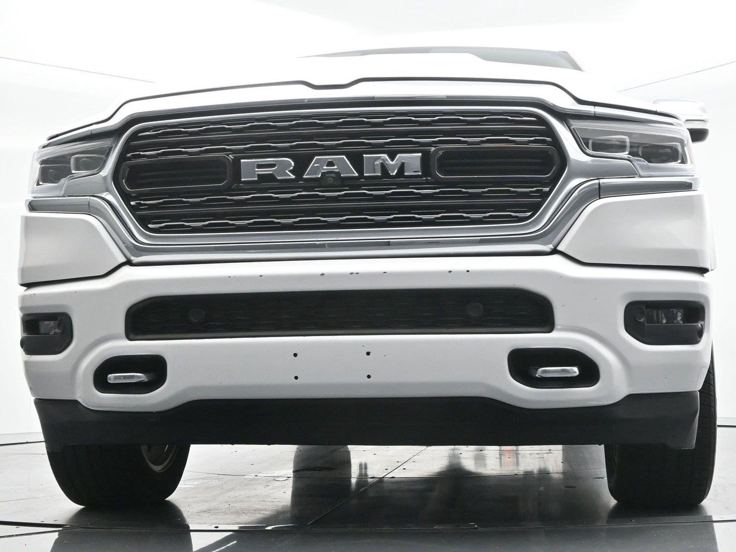 Used 2020 Ivory White Tri-Coat Pearlcoat Ram Limited image 55