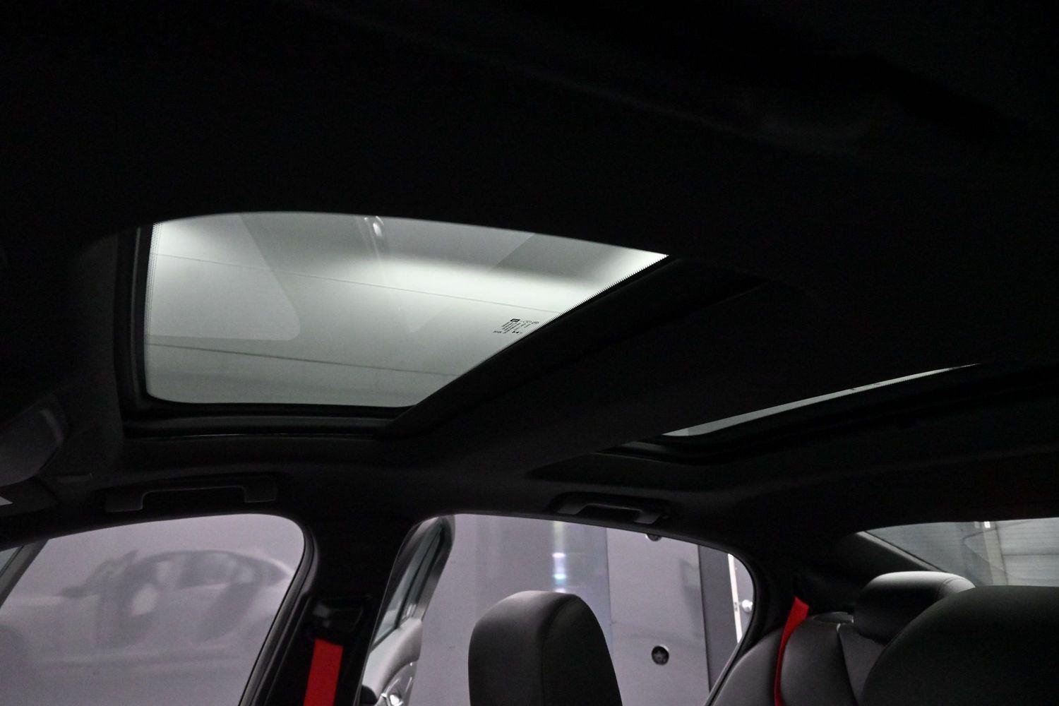 Used 2025 Summit White Cadillac V-Series image 31