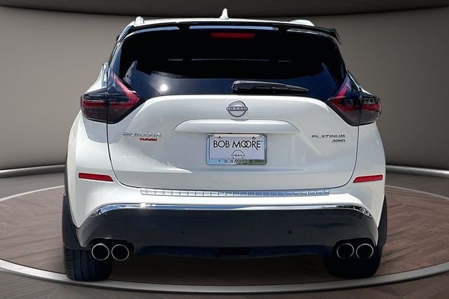 Used 2024 White Nissan Platinum image 4