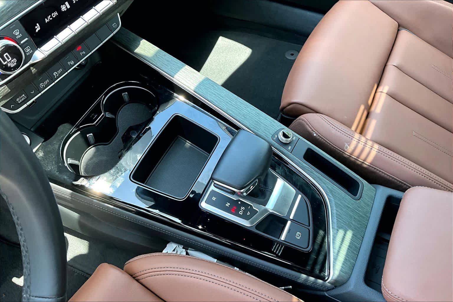 Used 2023  Audi S line Prestige image 17
