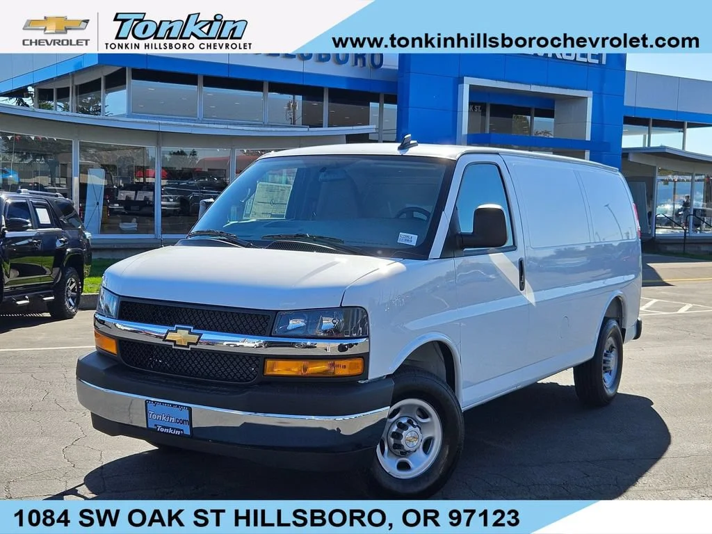 2025 Chevrolet Express Cargo
