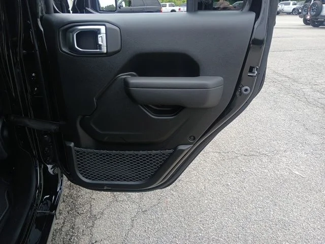 New 2026 Black Clear-Coat Exterior Paint Jeep Sport S image 21