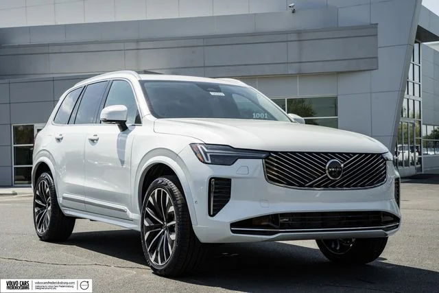 2026 Volvo XC90 B6 Ultra
