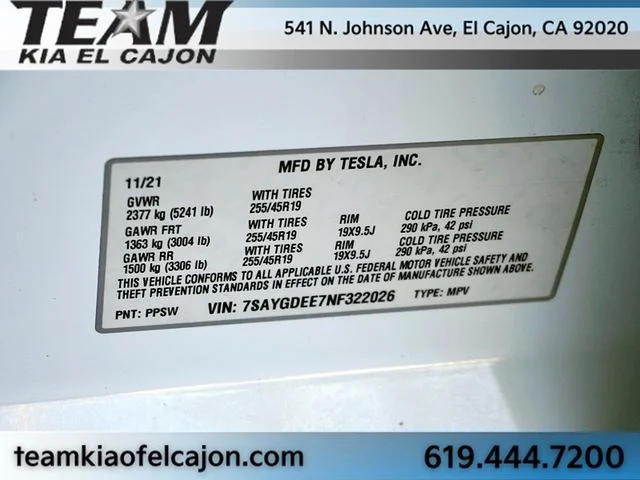 Used 2022  Tesla Long Range image 41