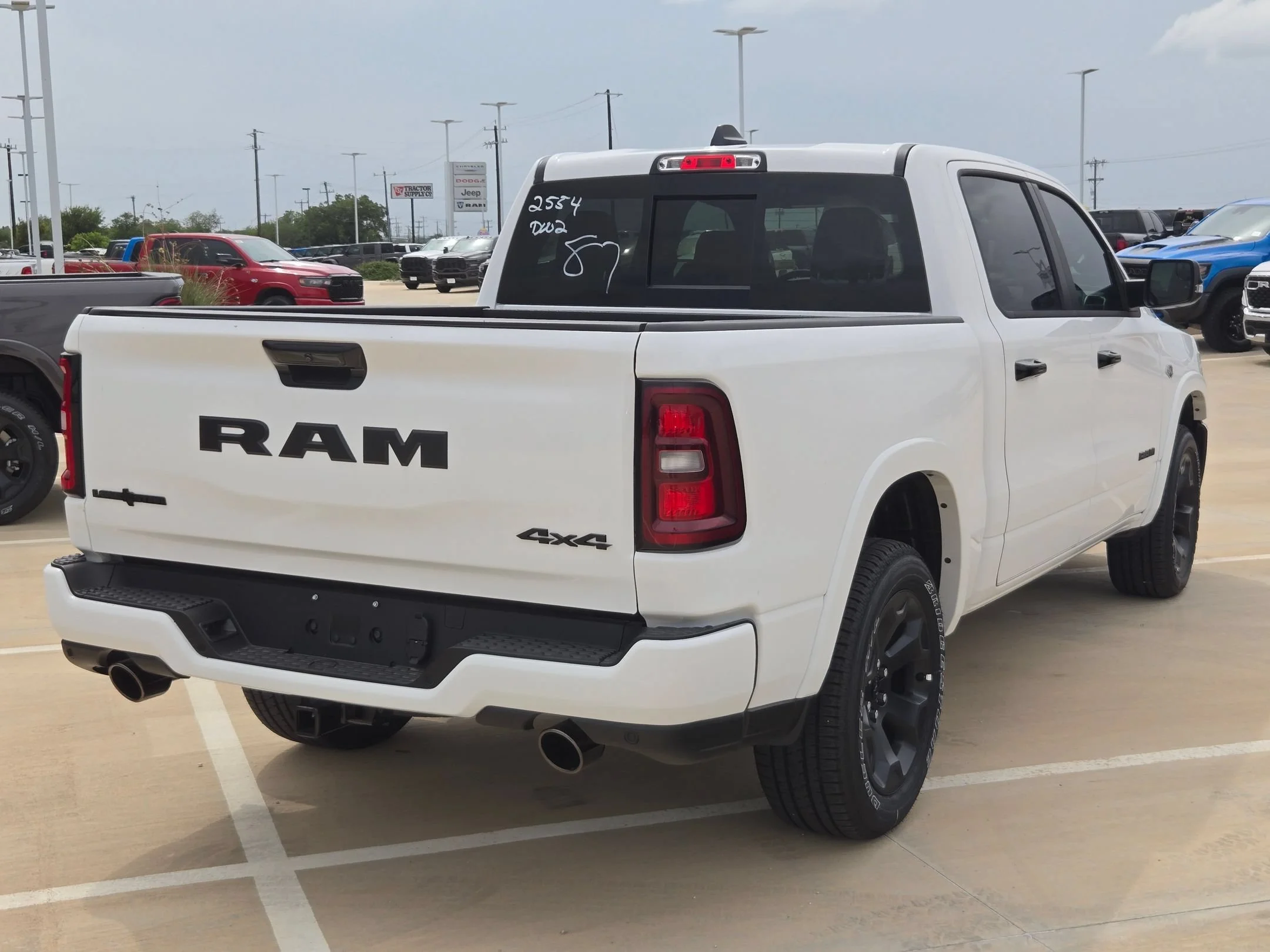 New 2026 Bright White Clear-Coat Exterior Paint RAM Big Horn/Lone Star image 3