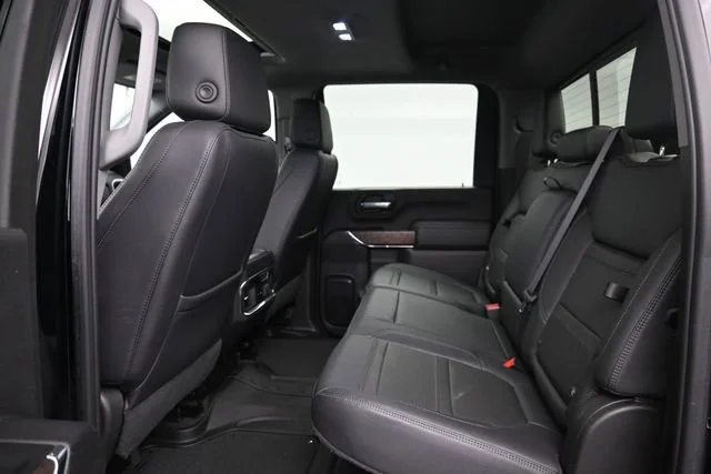 Used 2023 Onyx Black GMC Denali image 21