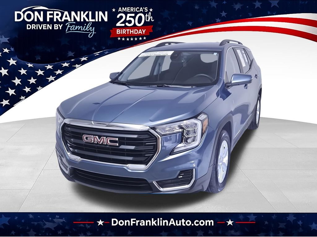 Used 2024 Blue GMC SLE image 1