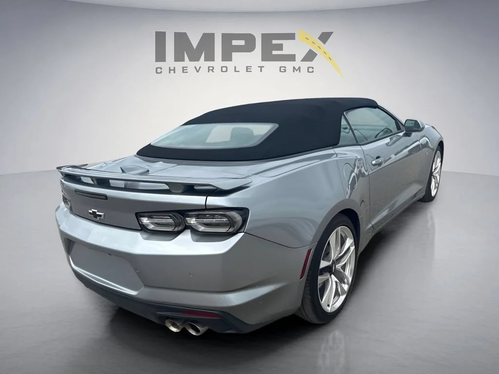 Used 2024 Sharkskin Metallic Chevrolet 3LT image 5