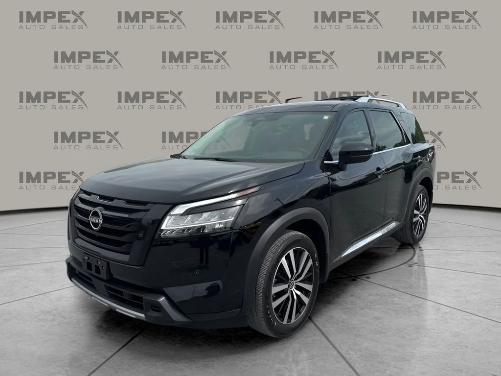 Used 2023 Black Nissan Platinum image 1