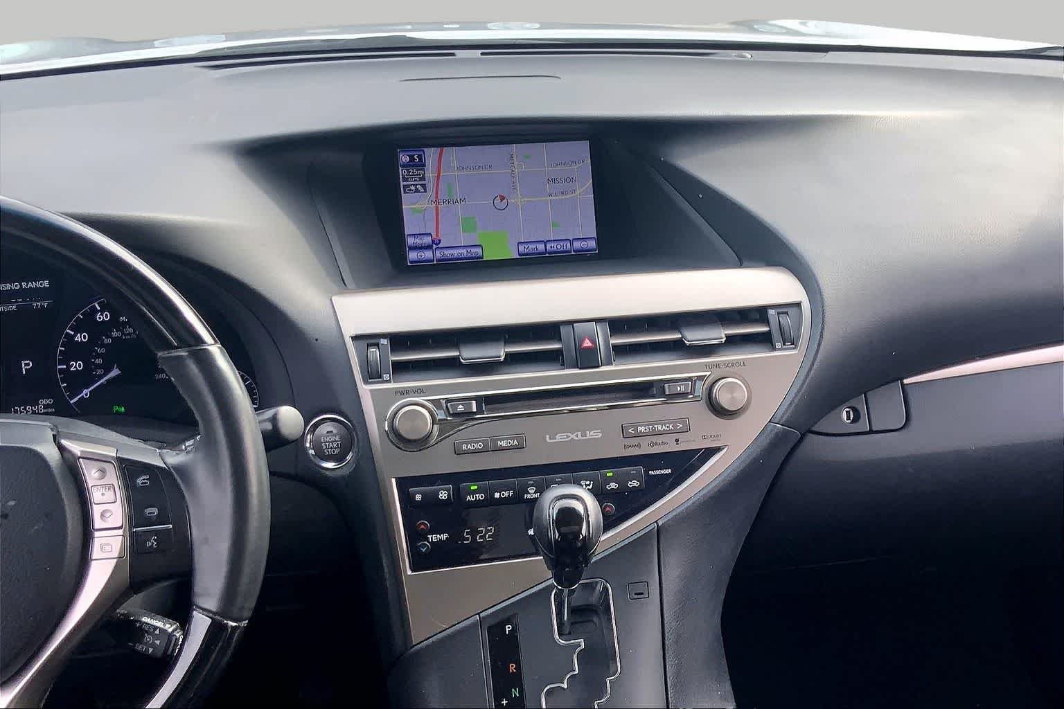 Used 2015 Silver Lining Metallic Lexus  image 7