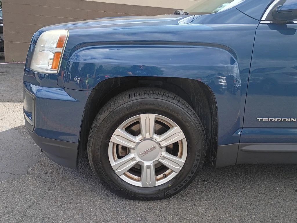 Used 2016 Blue GMC SLE-1 image 10