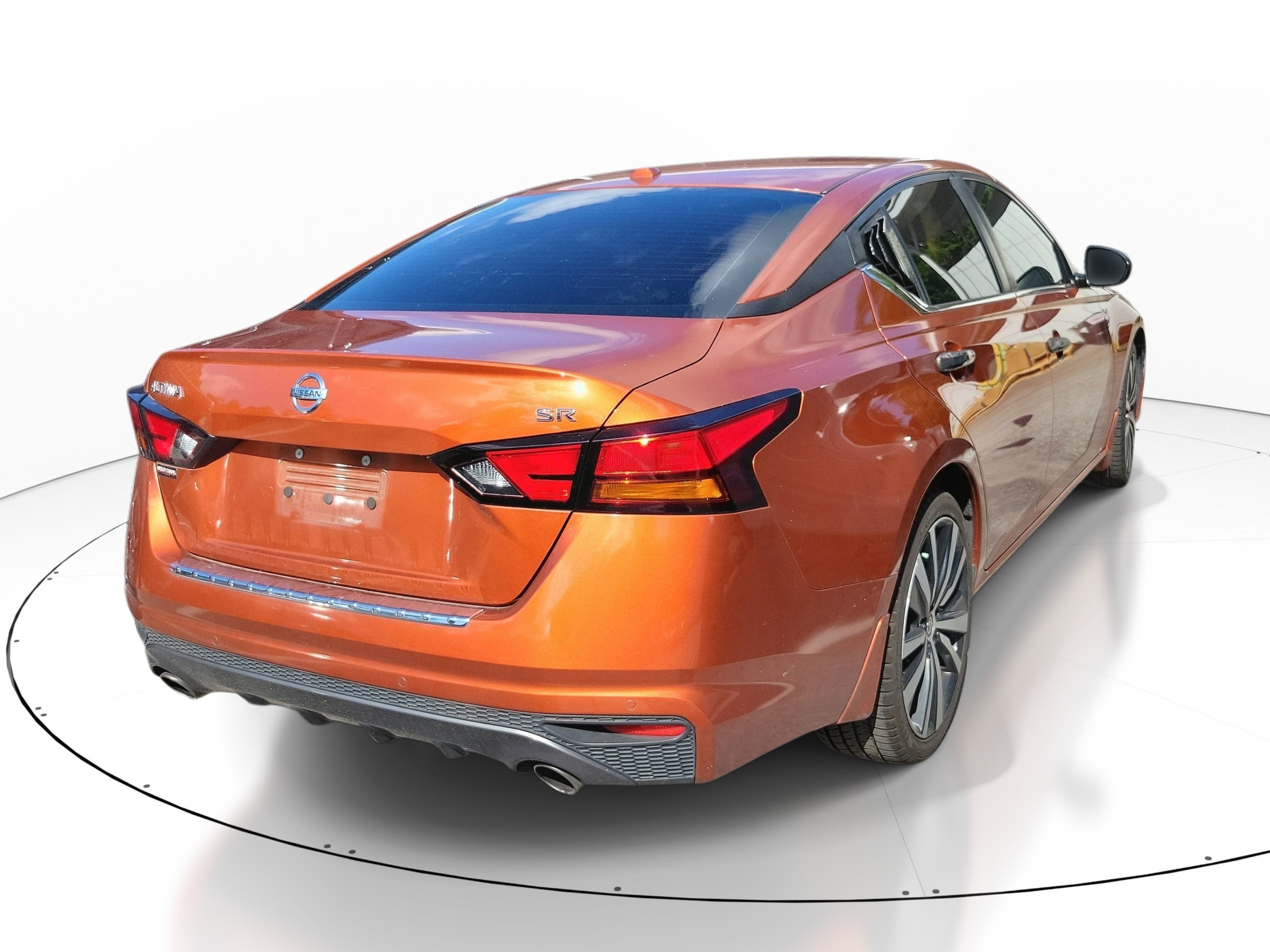 Used 2021 Sunset Drift Chromaflair Nissan 2.5 SR image 5