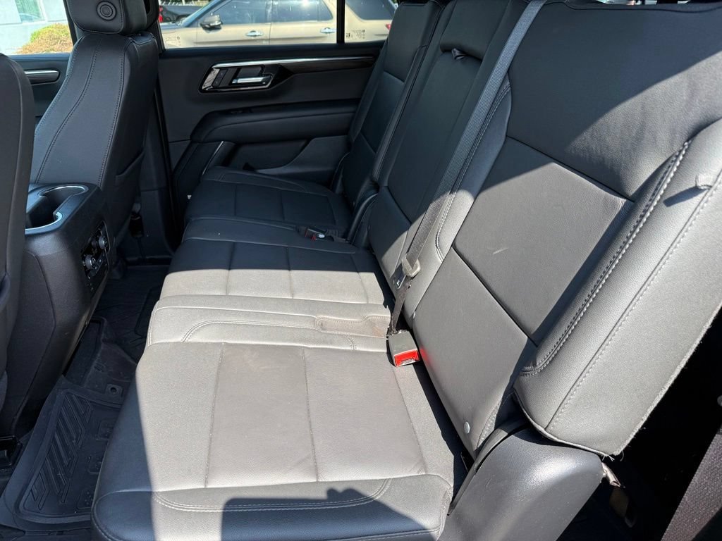 Used 2025 Cypress Gray Chevrolet Z71 image 12
