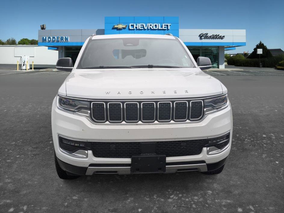 Used 2024 Bright White Clearcoat Jeep Series III image 8