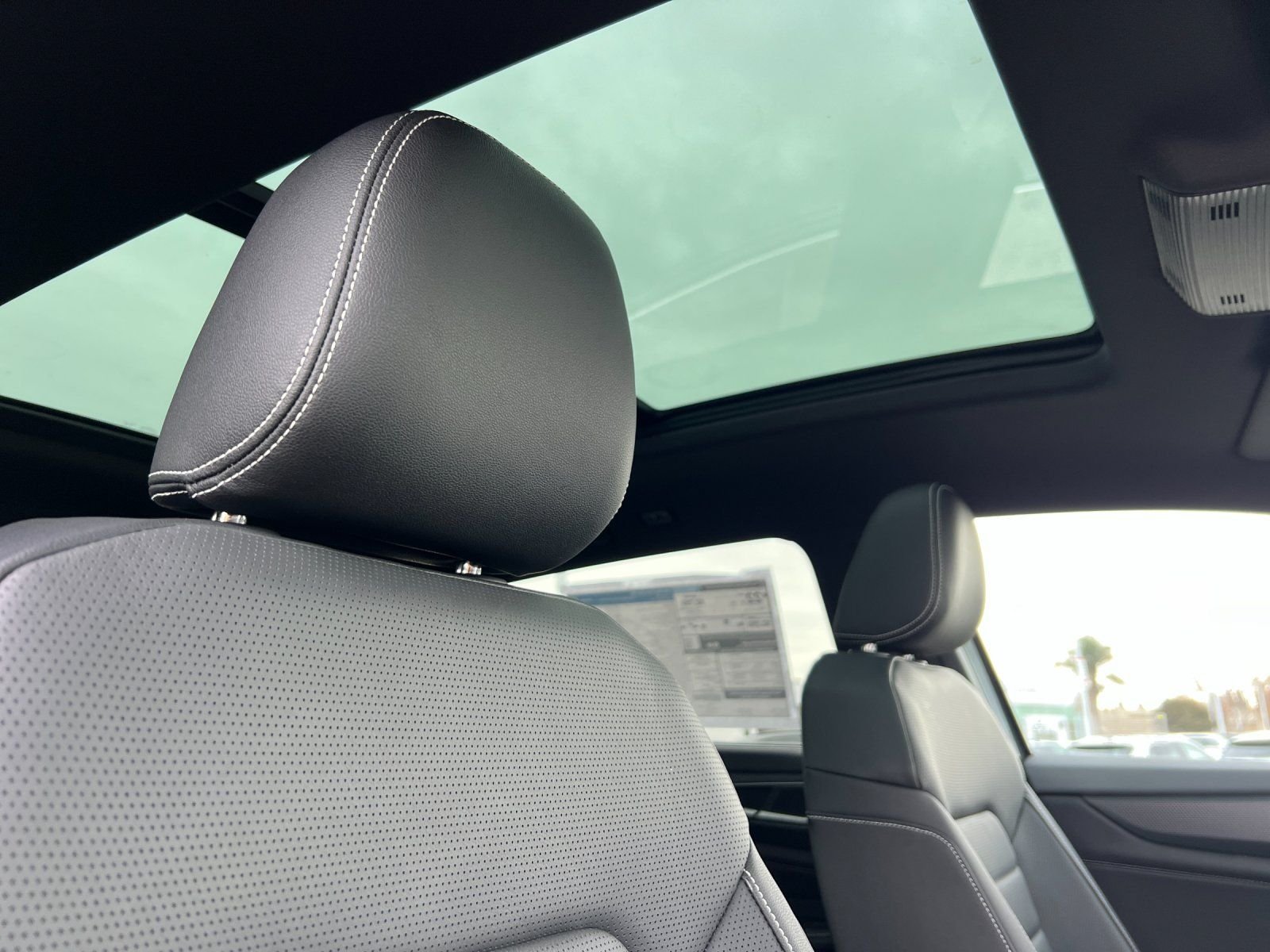 2026 Volkswagen Atlas Cross Sport SEL - Photo 16