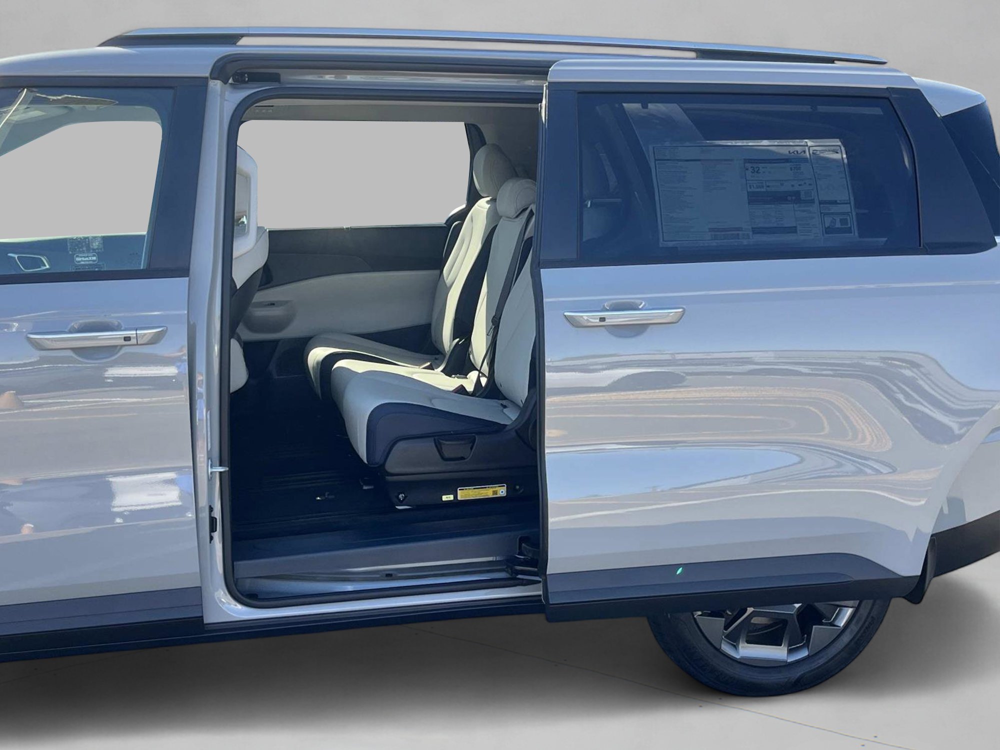 New 2026 Ceramic Silver Kia EX image 21