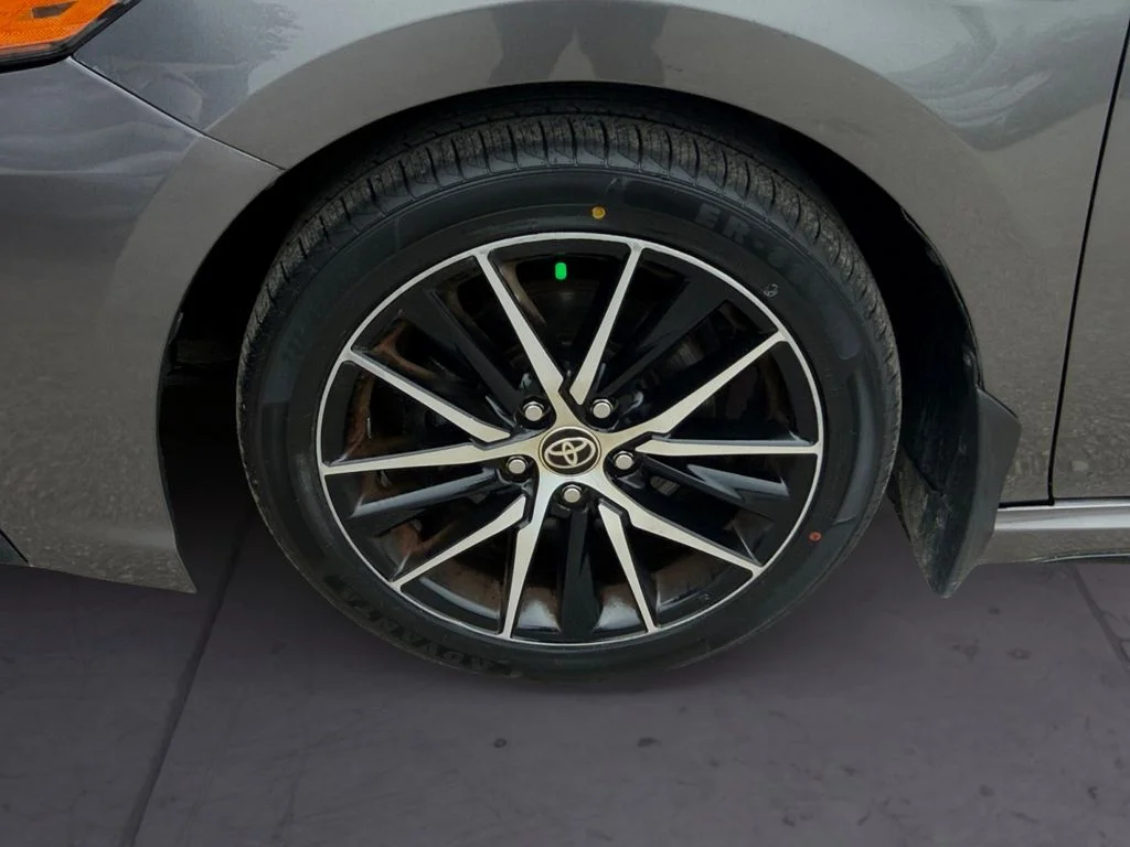 2024 Toyota Camry SE - Photo 9