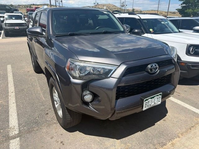Used 2016 Magnetic Gray Metallic Toyota SR5 Premium image 2