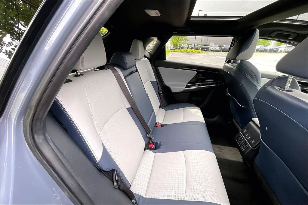 Certified Used 2023 Gray Subaru Touring image 30
