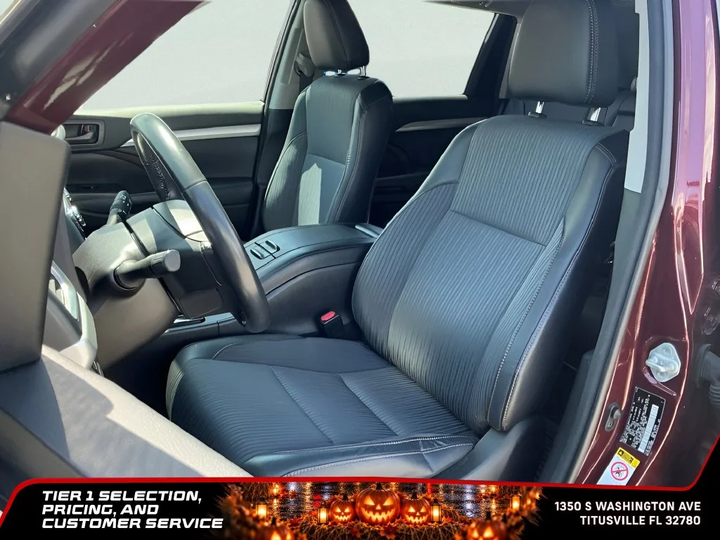 Used 2018 Red Toyota LE Plus image 21