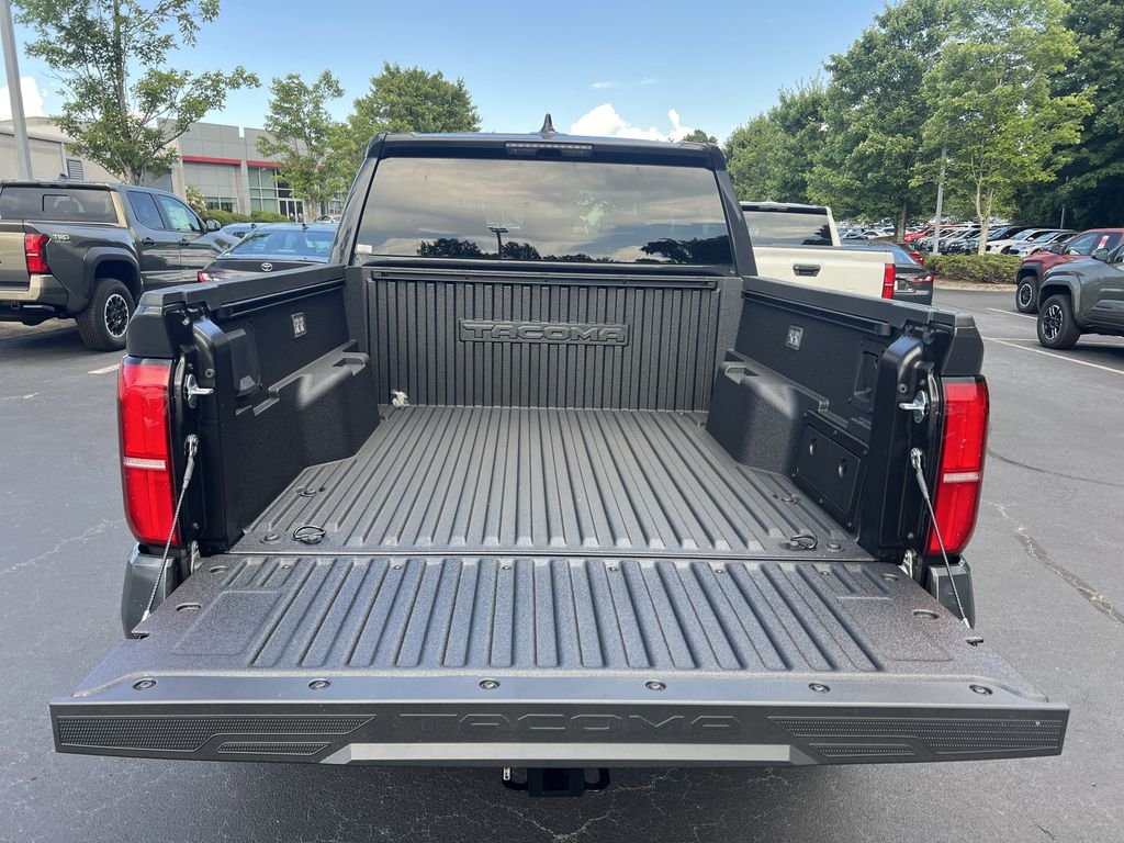 2025 Toyota Tacoma TRD Off Road - Photo 18