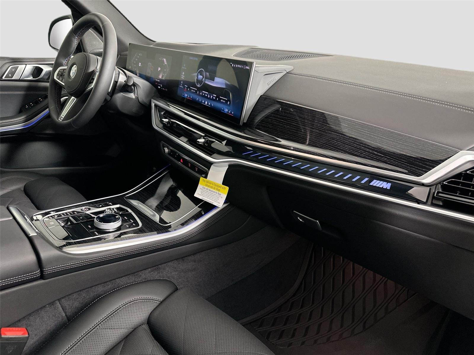 2026 BMW X5 M60i - Photo 31