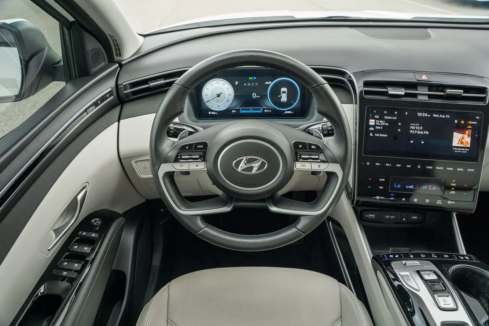 Used 2024 White Hyundai Limited image 25