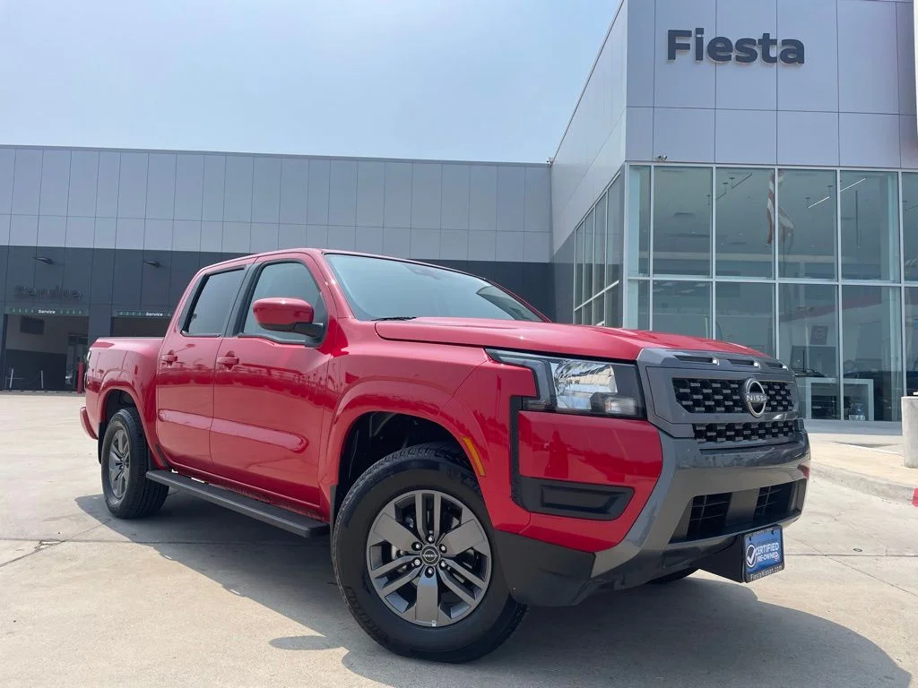 2025 Nissan Frontier SV Crew Cab 4X2 SWB's photo