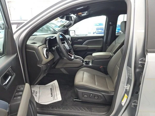 2023 Chevrolet Colorado ZR2 - Photo 13