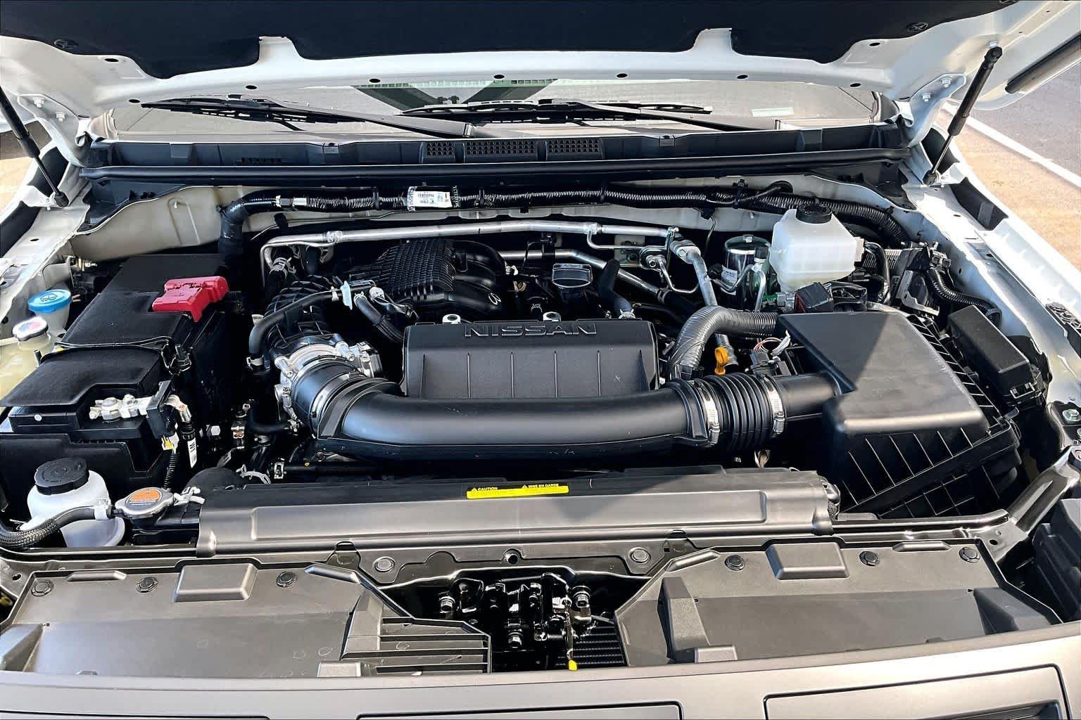 New 2026 Glacier White Nissan S image 16