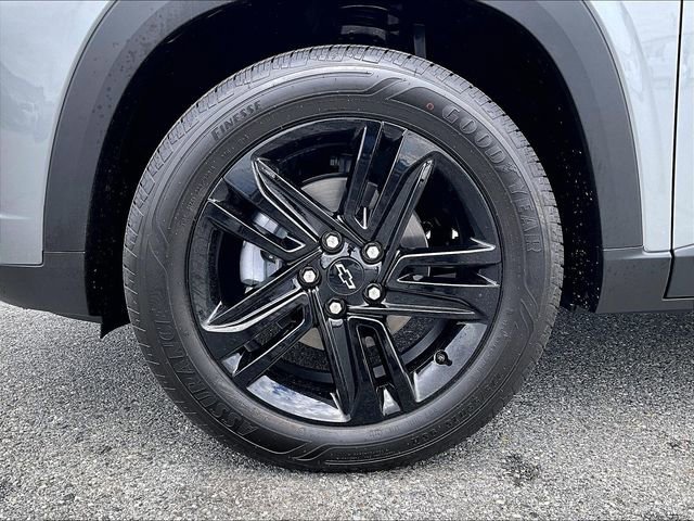 New 2026 Sterling Gray Metallic Chevrolet ACTIV image 7