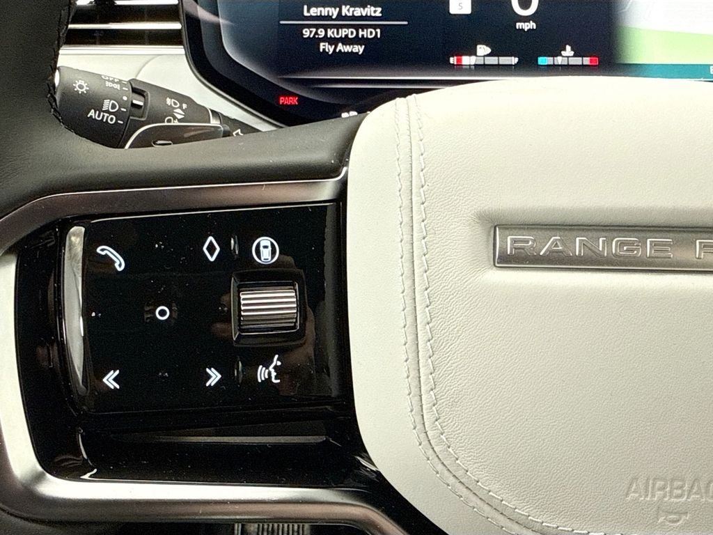 New 2026 Borasco Grey Land Rover SE image 11