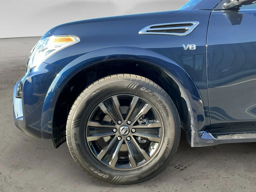 Used 2020 Blue Nissan Platinum image 9
