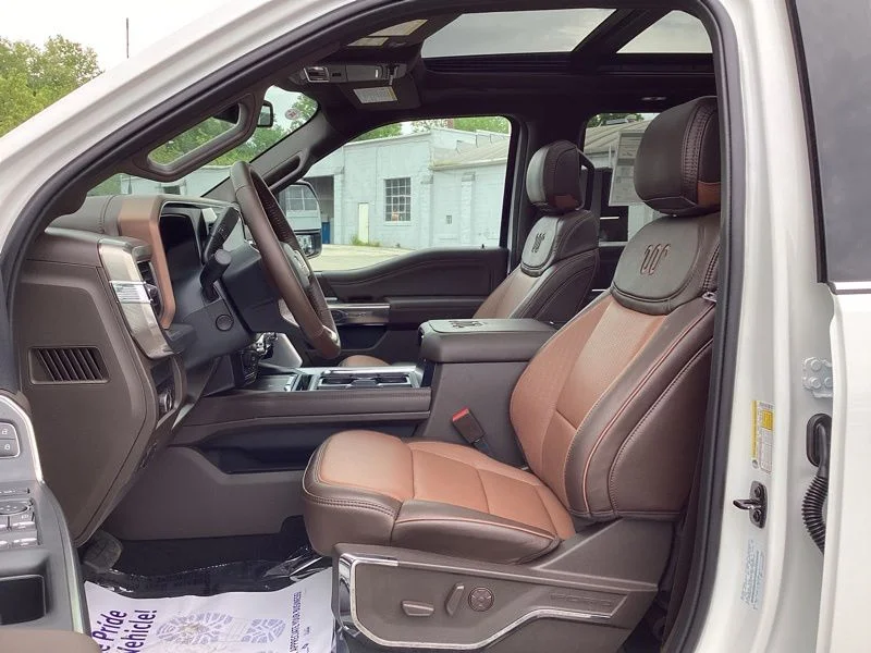 New 2026 Star White Metallic Tri-Coat Ford F-350® King Ranch® image 18
