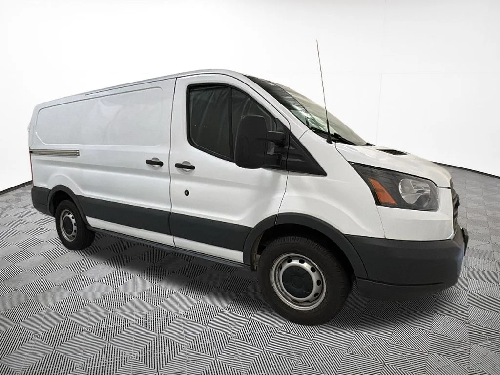 Used 2015 White Ford Base image 5